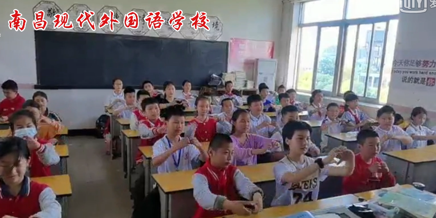 溫馨五月天 感恩母親節(jié) | 一首《媽媽，我愛(ài)您》送給媽媽